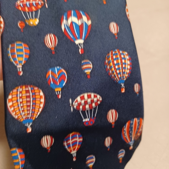 Mark & Spencer Hot Air Balloon Tie - Picture 2 of 4